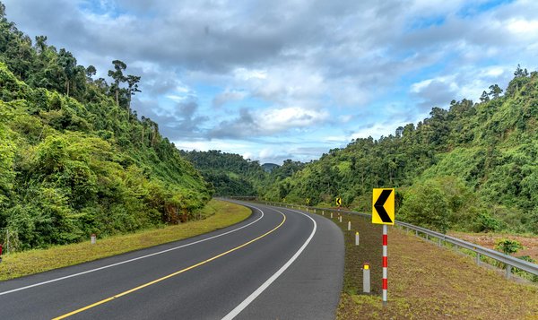 Nouveauté vélo route électrique 2025 : les modèles révolutionnaires à essayer